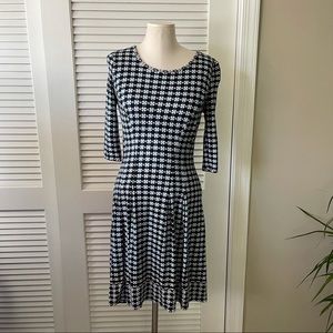 Max Studio Black, Teal, and White Fit and Flare Elbow Length Sleeve Dress